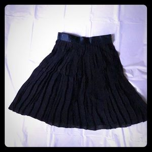 Donna Karen vintage navy pleated skirt
